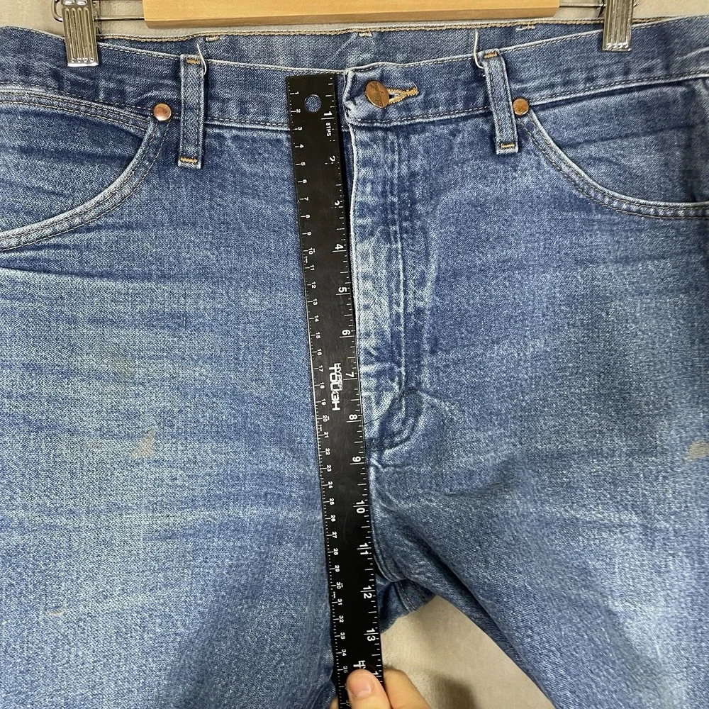 Vintage Wrangler 13MWZ Jeans Mens 34x34 Cowboy Cut Whisker Fade 13mwzpw